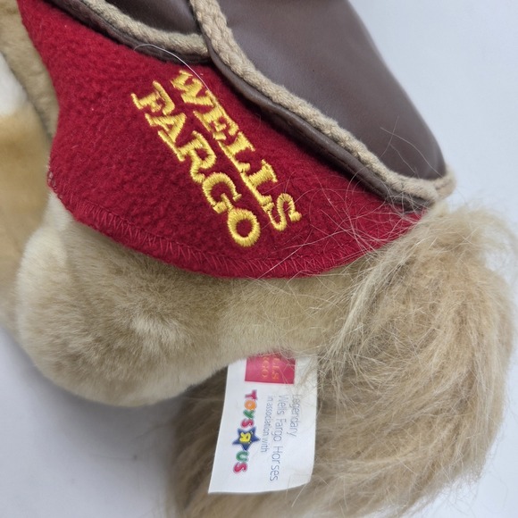 NWT Wells Fargo Buck the Tan Horse Pony Wreath 16" Xmas Plush Stuffed 2003 VTG - Picture 7 of 8